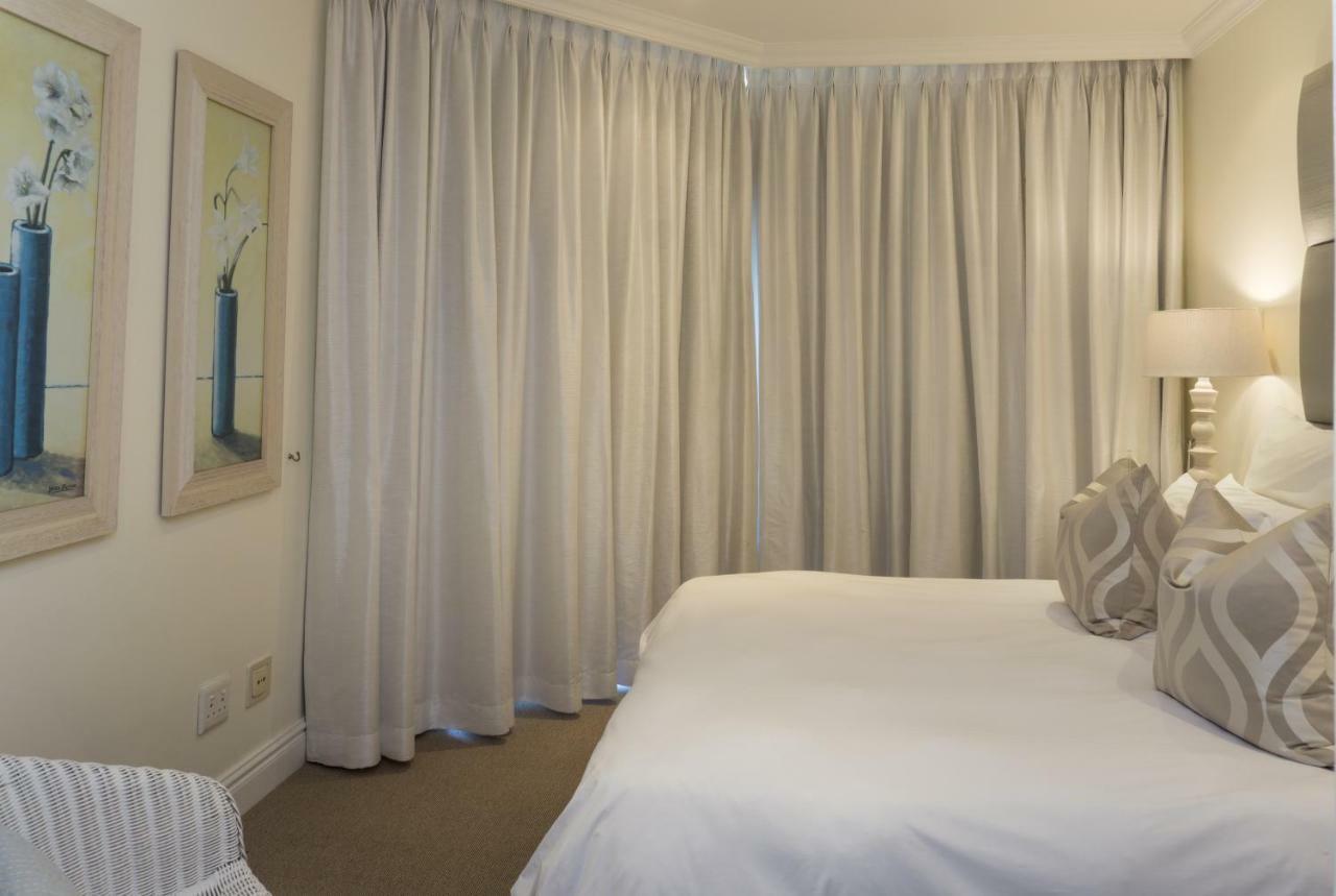 302 Oyster Schelles - By Stay In Umhlanga Durban Bagian luar foto