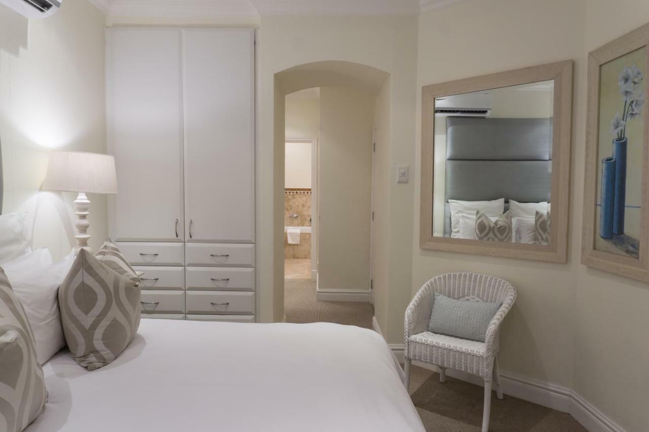 302 Oyster Schelles - By Stay In Umhlanga Durban Bagian luar foto