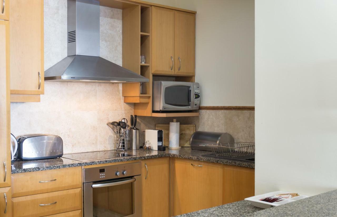 302 Oyster Schelles - By Stay In Umhlanga Durban Bagian luar foto